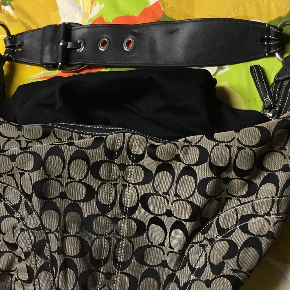 Coach Signature Hobo Shoulder Bag - Black & Khaki - Picture 11 of 11
